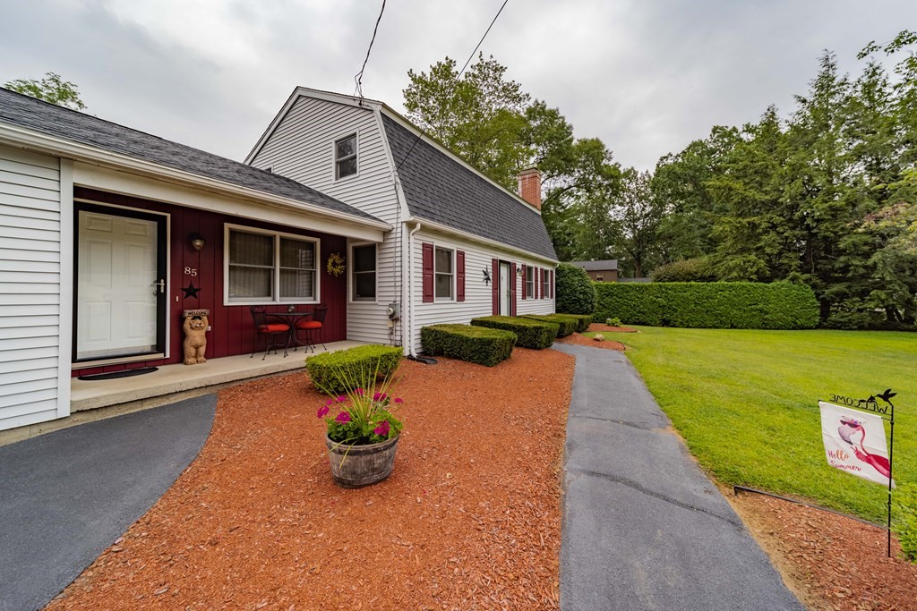 85 Bates Road Westfield, MA 01085 - Photo 5 of 40 Gallery Image 5