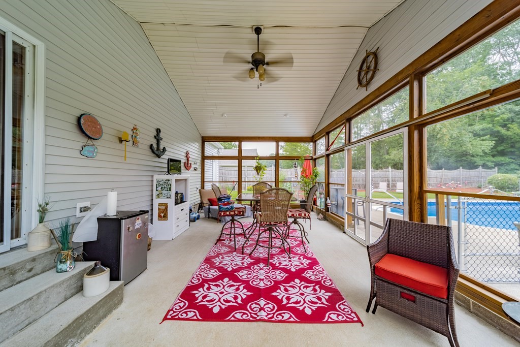 85 Bates Road Westfield, MA 01085 - Photo 7 of 40 Gallery Image 7