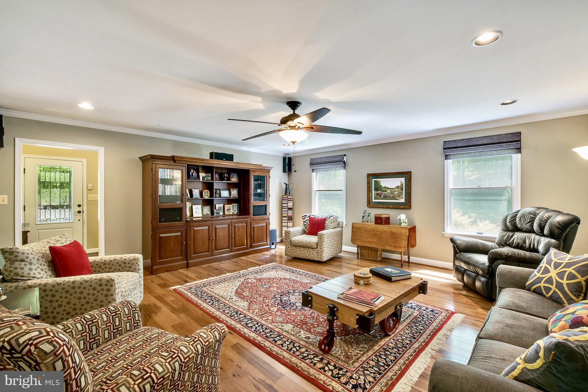 780 Carson Road Huntingtown, MD 20639 - Photo 9 of 30 Spacious Great Room With Mud Room