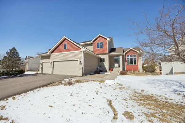 $500,000 | 1261 156th Lane Northwest, Andover, MN 55304