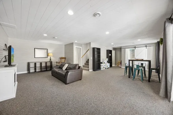 $500,000 | 1261 156th Lane Northwest, Andover, MN 55304