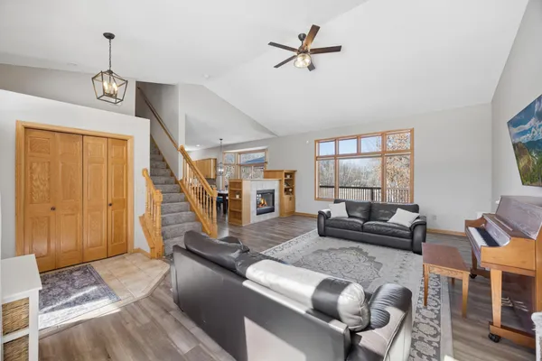 $500,000 | 1261 156th Lane Northwest, Andover, MN 55304