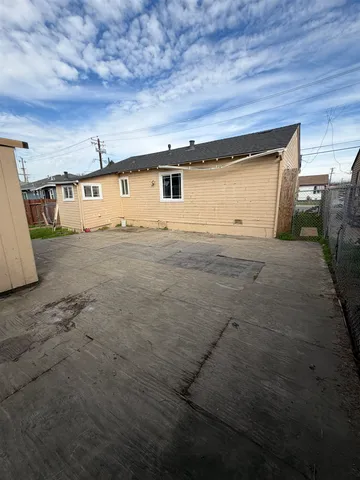 $449,000 | 9623 Empire Road, Oakland, CA 94603