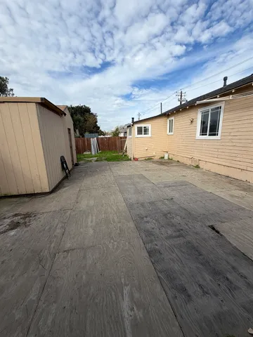 $449,000 | 9623 Empire Road, Oakland, CA 94603