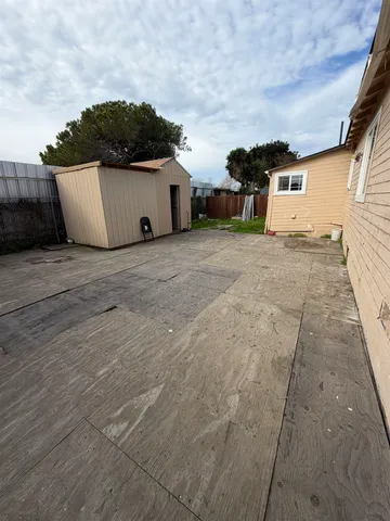 $449,000 | 9623 Empire Road, Oakland, CA 94603
