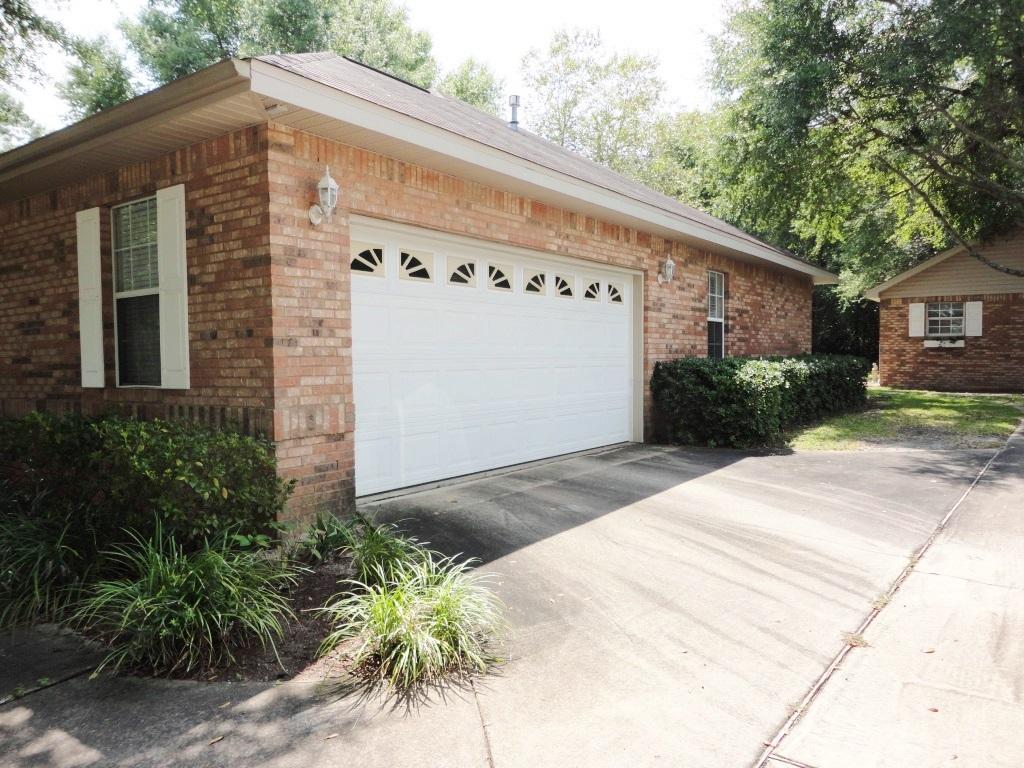 5520 Monterrey Road Crestview, FL 32539 - Photo 26 of 37 DSC04659