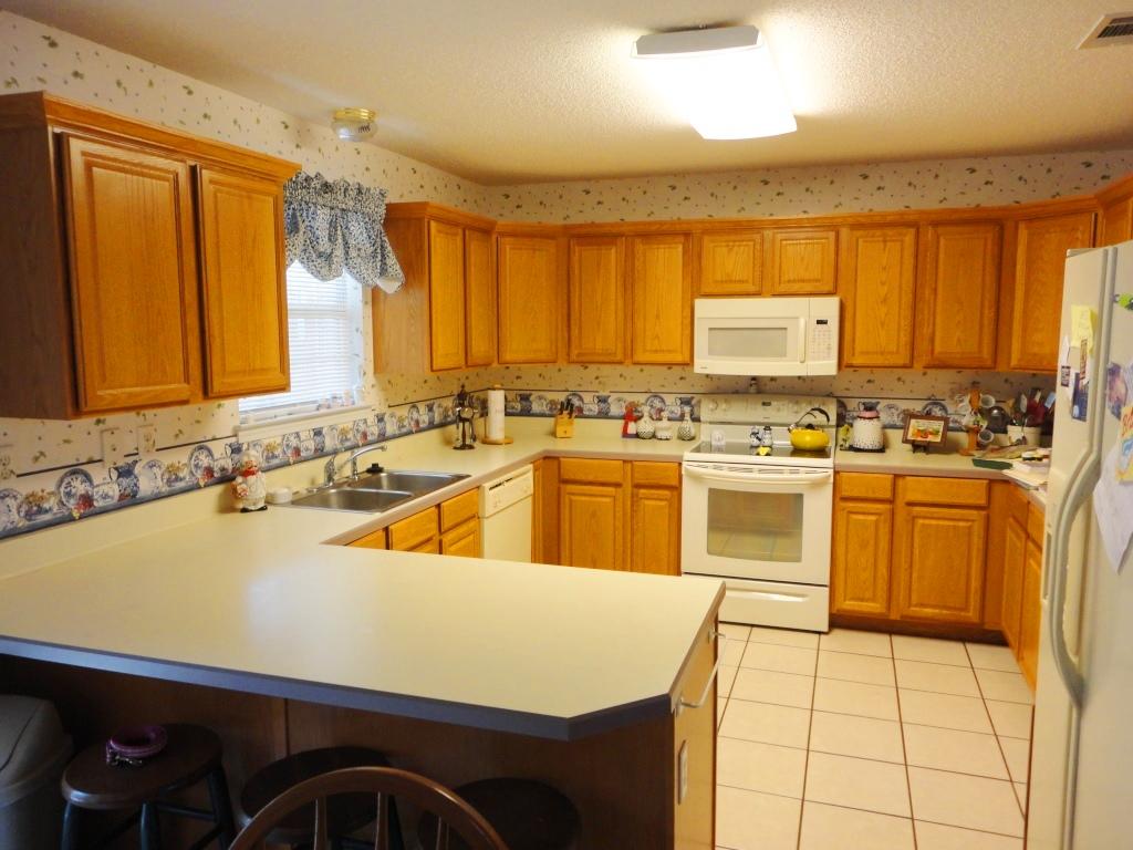 5520 Monterrey Road Crestview, FL 32539 - Photo 8 of 37 DSC04631