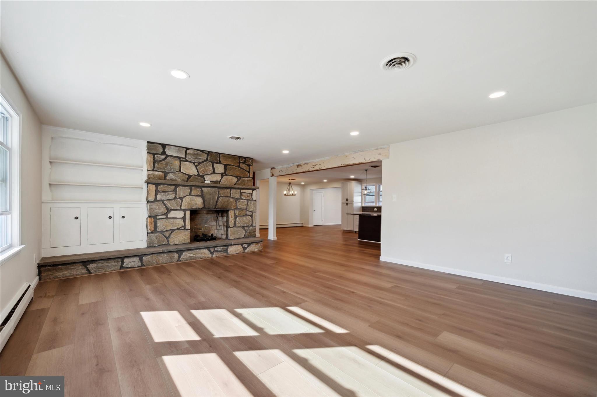 1213 Township Line Road Phoenixville, PA 19460 - Photo 14 of 40 Living Room