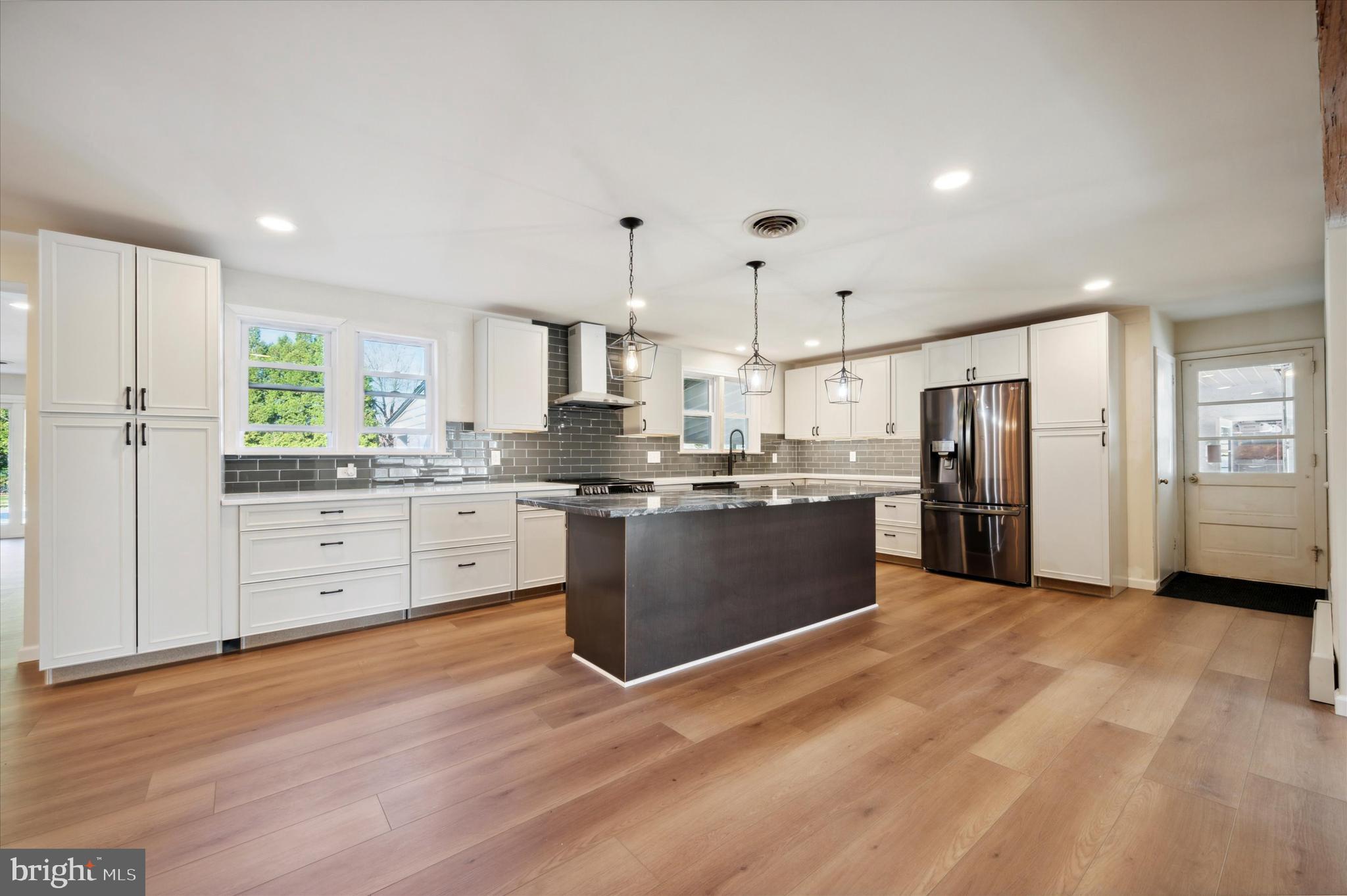 1213 Township Line Road Phoenixville, PA 19460 - Photo 4 of 40 Kitchen