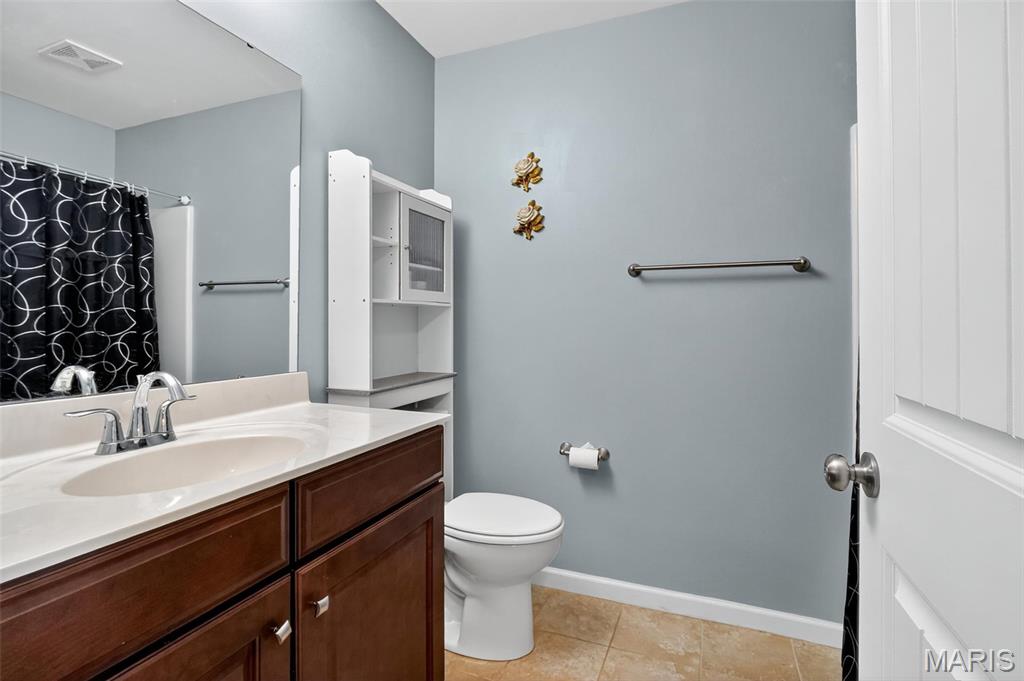 1126 Castle Green Drive Waterloo, IL 62298 - Photo 16 of 36
