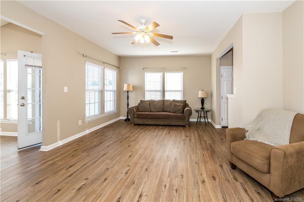 16240 Hayfield Road Charlotte, NC 28213 - Photo 15 of 35 Gallery Image 15