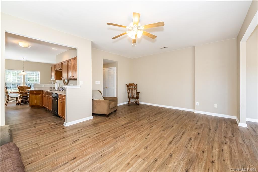 16240 Hayfield Road Charlotte, NC 28213 - Photo 16 of 35 Gallery Image 16