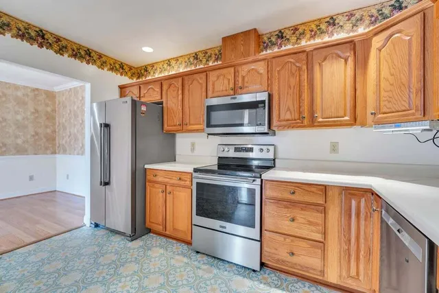 $286,000 | 4444 Pheasant Ridge Road, Unit 207, Roanoke, VA 24014