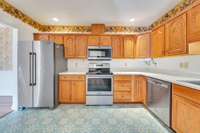 $286,000 | 4444 Pheasant Ridge Road, Unit 207, Roanoke, VA 24014