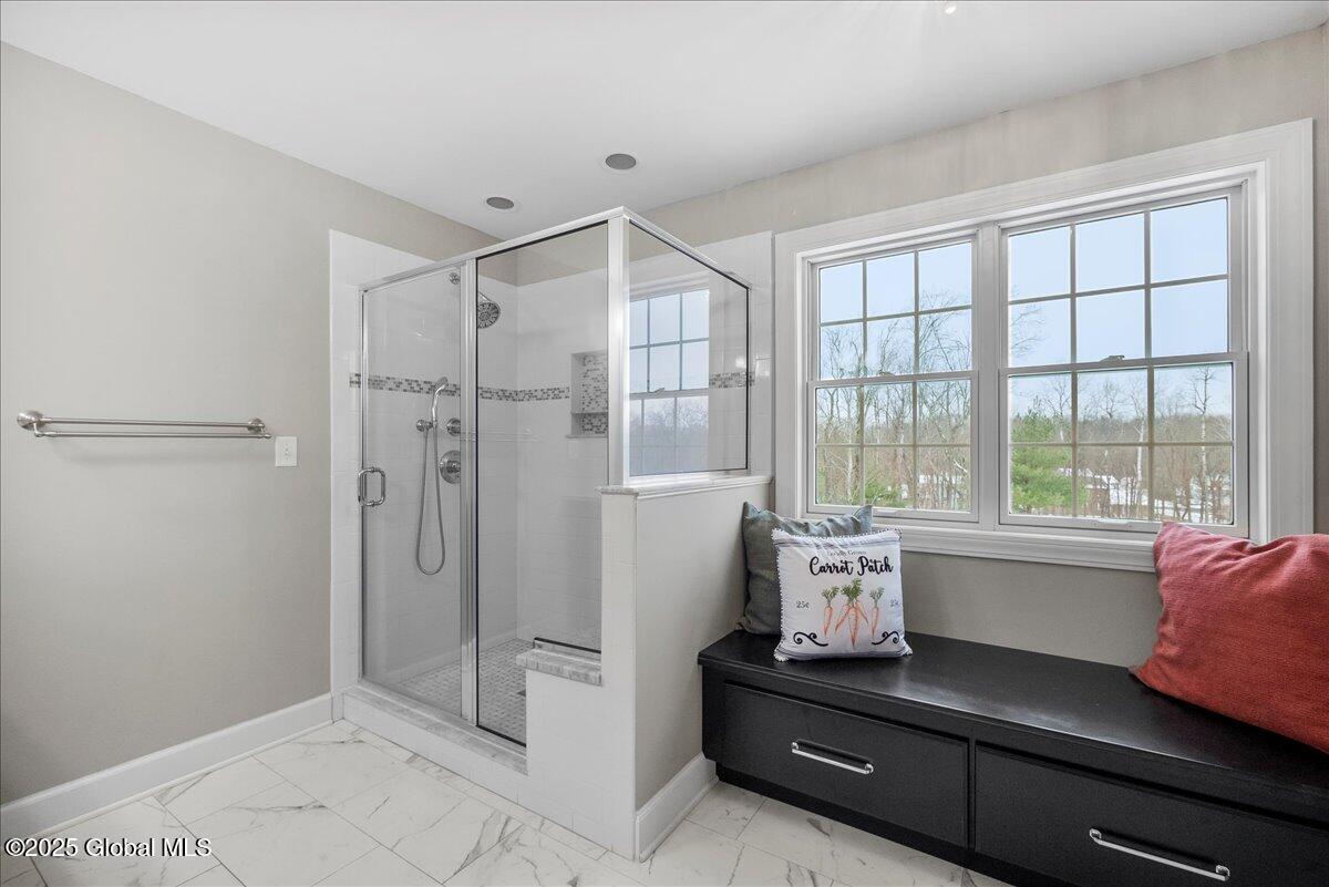 31 Tamarack Lane Colonie, NY 12309 - Photo 22 of 42 36-P1060210