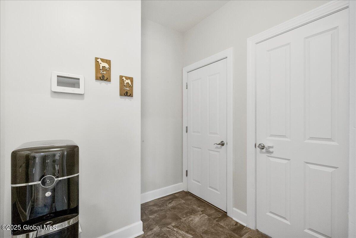 31 Tamarack Lane Colonie, NY 12309 - Photo 31 of 42 37-P1060235