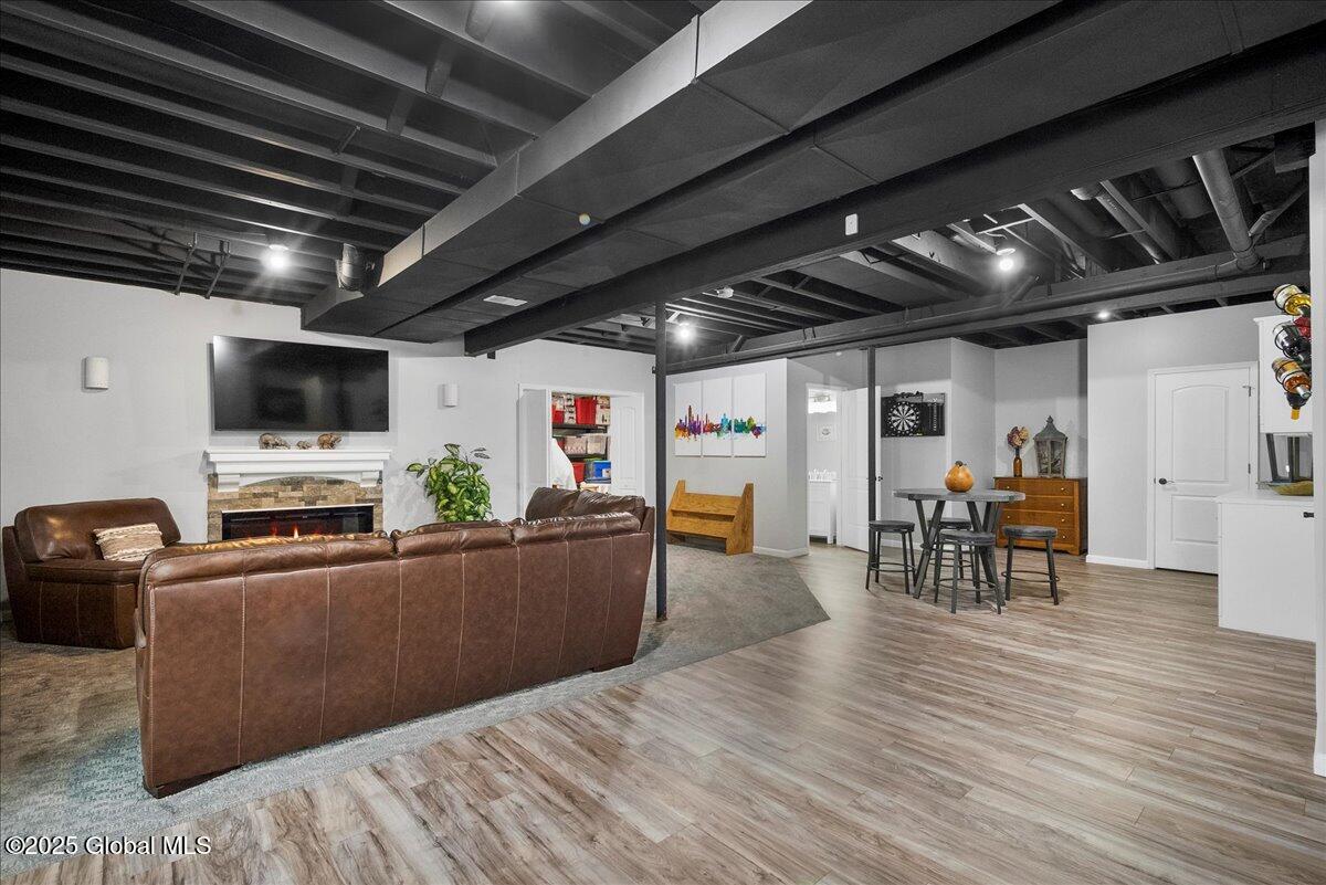 31 Tamarack Lane Colonie, NY 12309 - Photo 32 of 42 05-P1040909