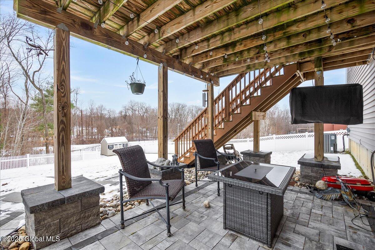 31 Tamarack Lane Colonie, NY 12309 - Photo 36 of 42 41-P1060290