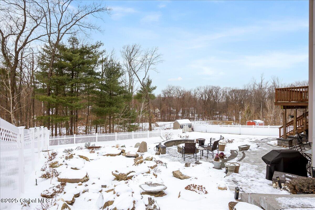 31 Tamarack Lane Colonie, NY 12309 - Photo 37 of 42 42-P1060300