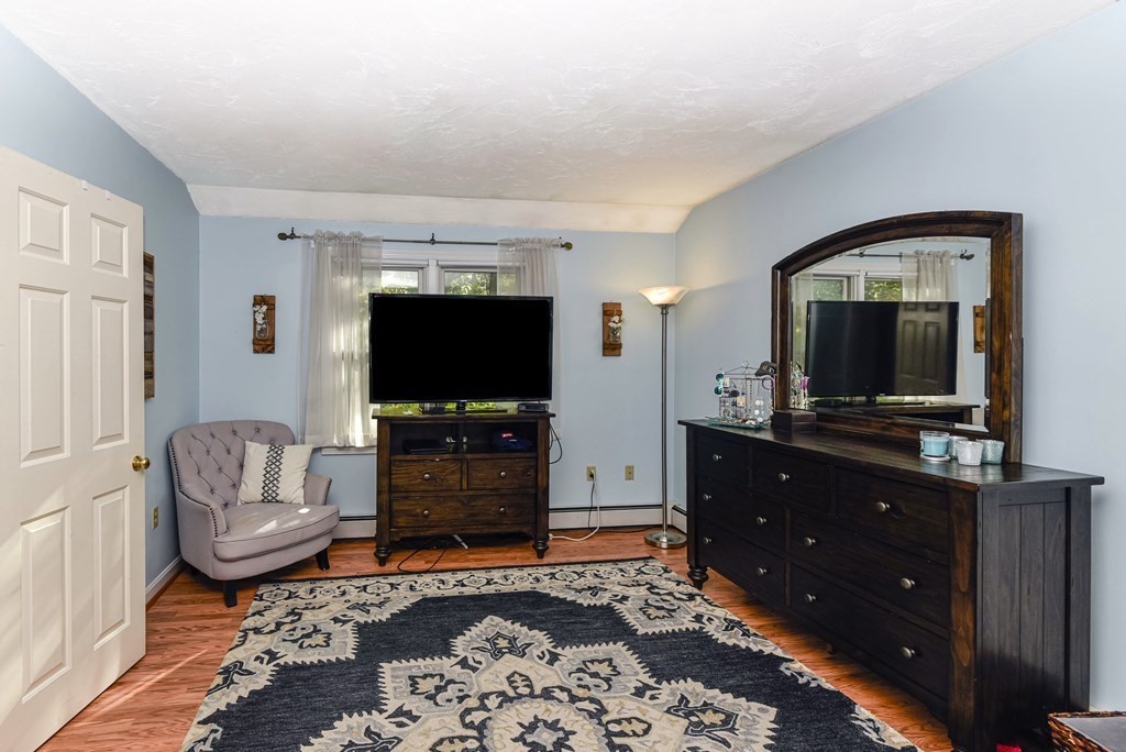 200 Cedarwood Road Stoughton, MA 02072 - Photo 16 of 28