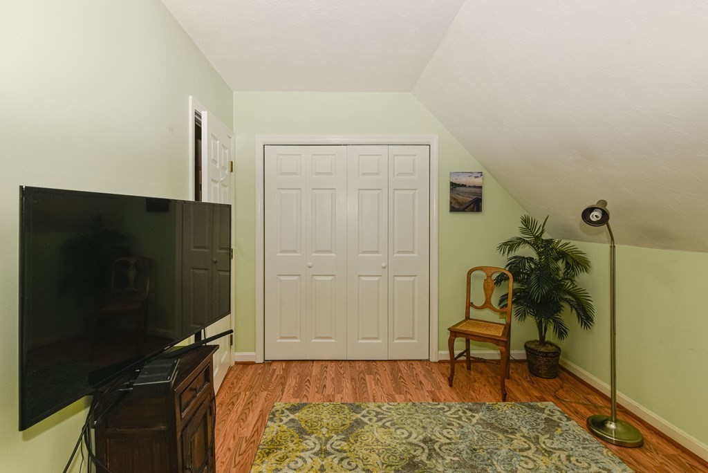 200 Cedarwood Road Stoughton, MA 02072 - Photo 19 of 28