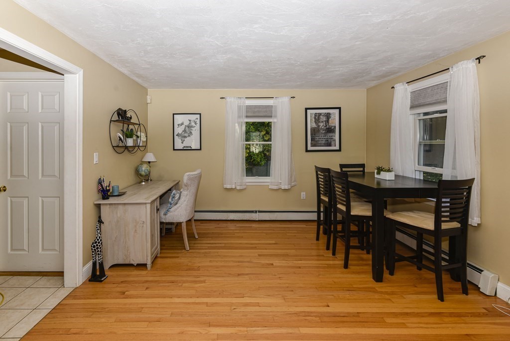 200 Cedarwood Road Stoughton, MA 02072 - Photo 7 of 28