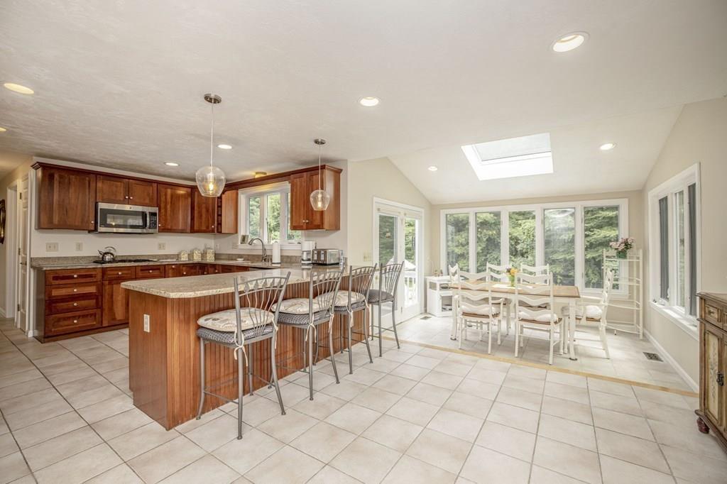 84 Red Mill Road Bridgewater, MA 02324 - Photo 9 of 35 Gallery Image 9