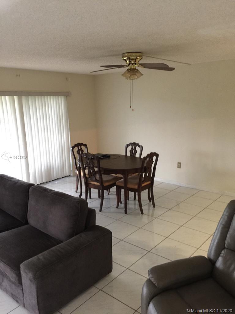 5465 Gate Lake Road, Unit 5465 Tamarac, FL 33319 - Photo 6 of 18