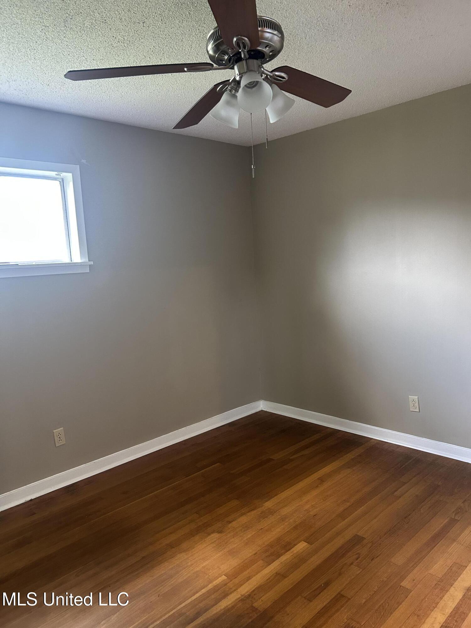 11 Shadow Lane Natchez, MS 39120 - Photo 13 of 21 IMG_1207