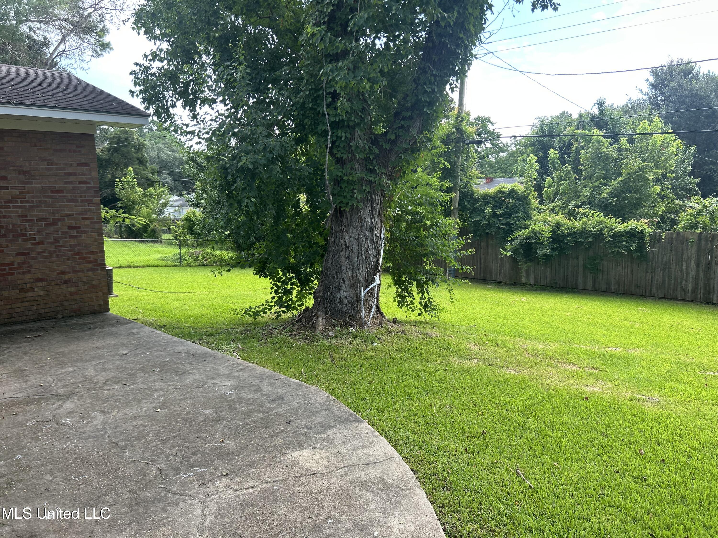 11 Shadow Lane Natchez, MS 39120 - Photo 19 of 21 IMG_1213