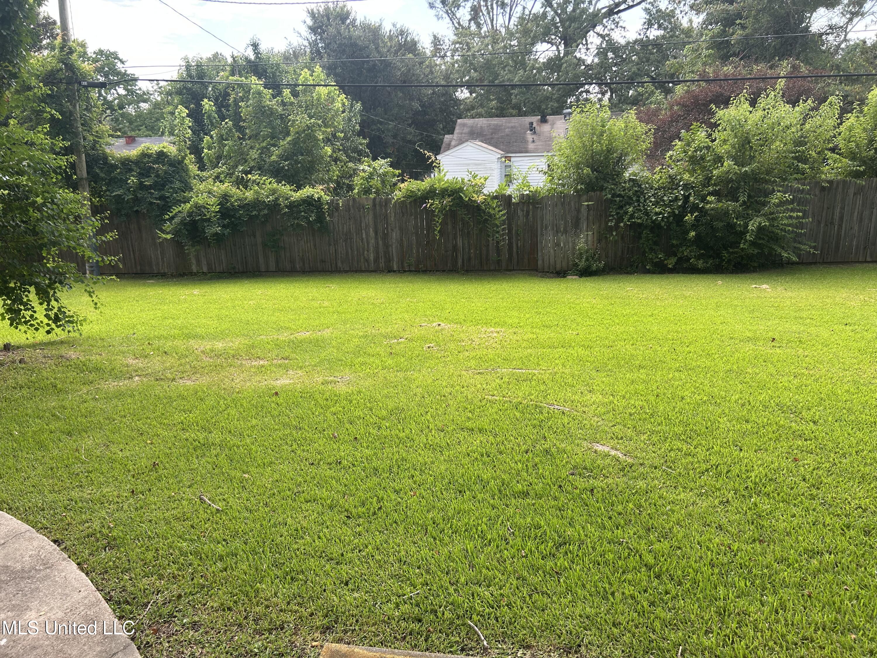 11 Shadow Lane Natchez, MS 39120 - Photo 20 of 21 IMG_1215