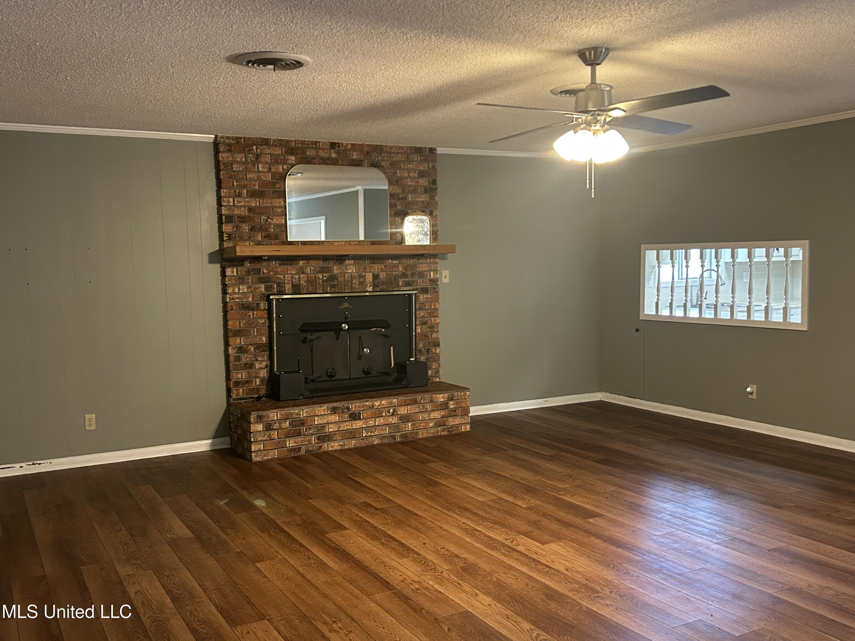 11 Shadow Lane Natchez, MS 39120 - Photo 7 of 21 IMG_1199