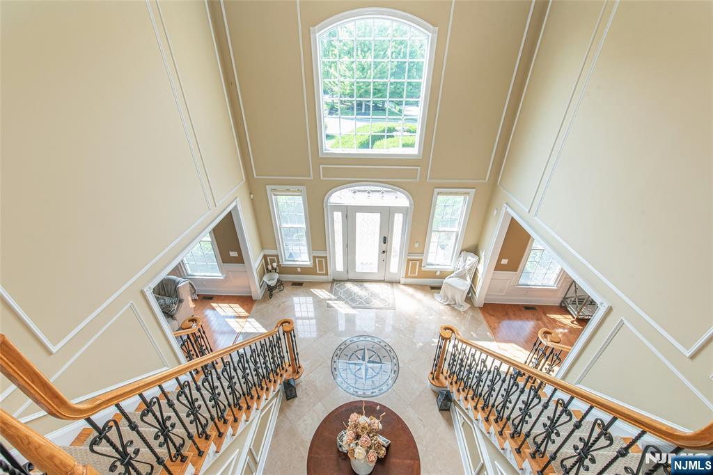 108 Finch Road Ringwood, NJ 07456 - Photo 7 of 49 Gallery Image 7