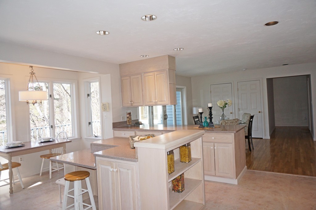 215 Whiley Road Groton, MA 01450 - Photo 14 of 30