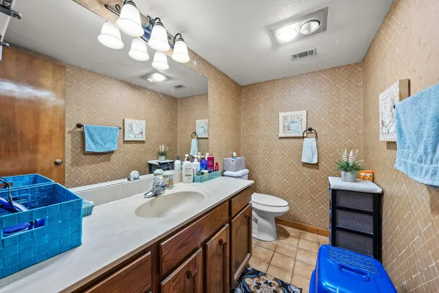 $279,000 | 103 Dawn, Unit 6, Horseshoe Bay, TX 78657