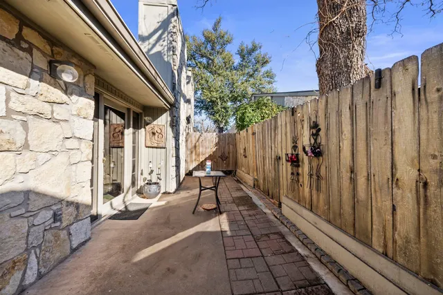 $279,000 | 103 Dawn, Unit 6, Horseshoe Bay, TX 78657