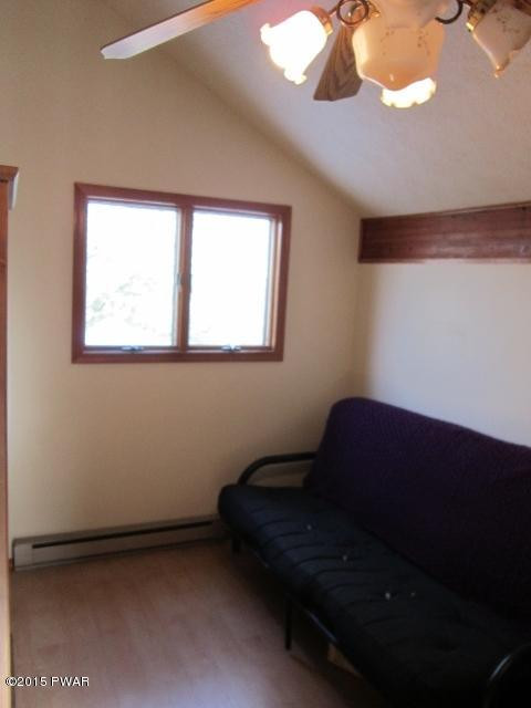 121 Rocky Road Lackawaxen, PA 18435 - Photo 17 of 21 Gallery Image 17