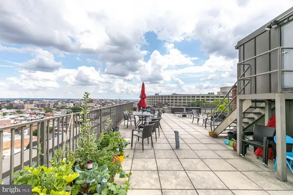 $2,995 | 2100 19th Street Northwest, Unit 701, Washington, DC 20009