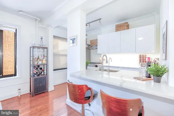 $2,995 | 2100 19th Street Northwest, Unit 701, Washington, DC 20009