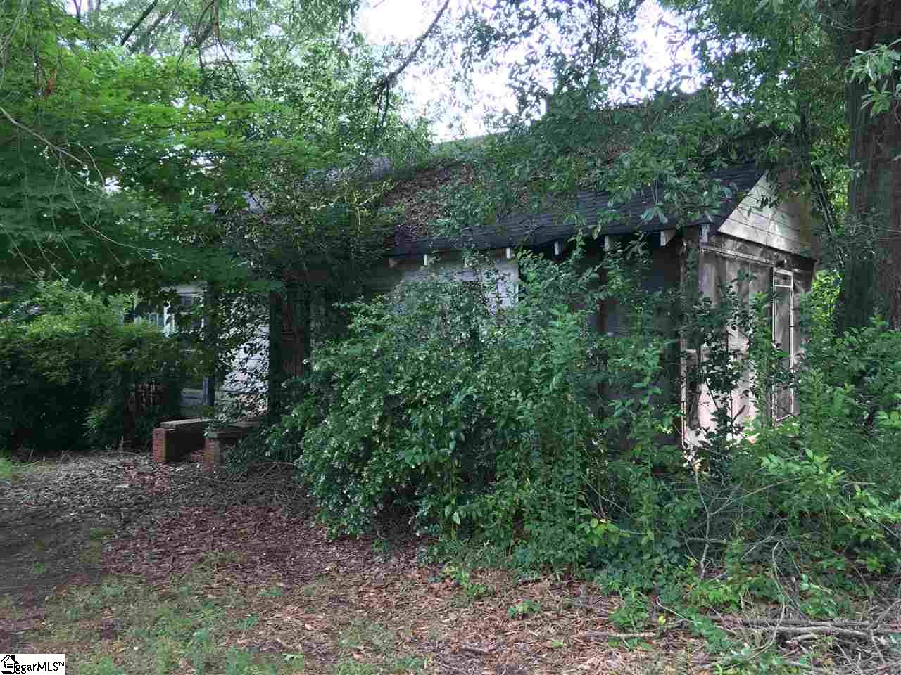 165 A Spartanburg Road Wellford, SC 29385 - Photo 3 of 4 Gallery Image 3