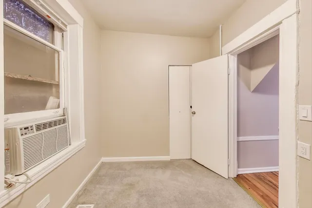 $1,750 | 1131 West Taylor Street, Unit 1R, Chicago, IL 60607