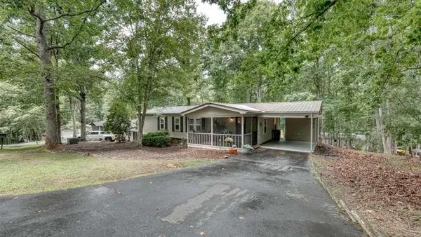 $322,000 | 790 Lakeside Drive, Blairsville, GA 30512