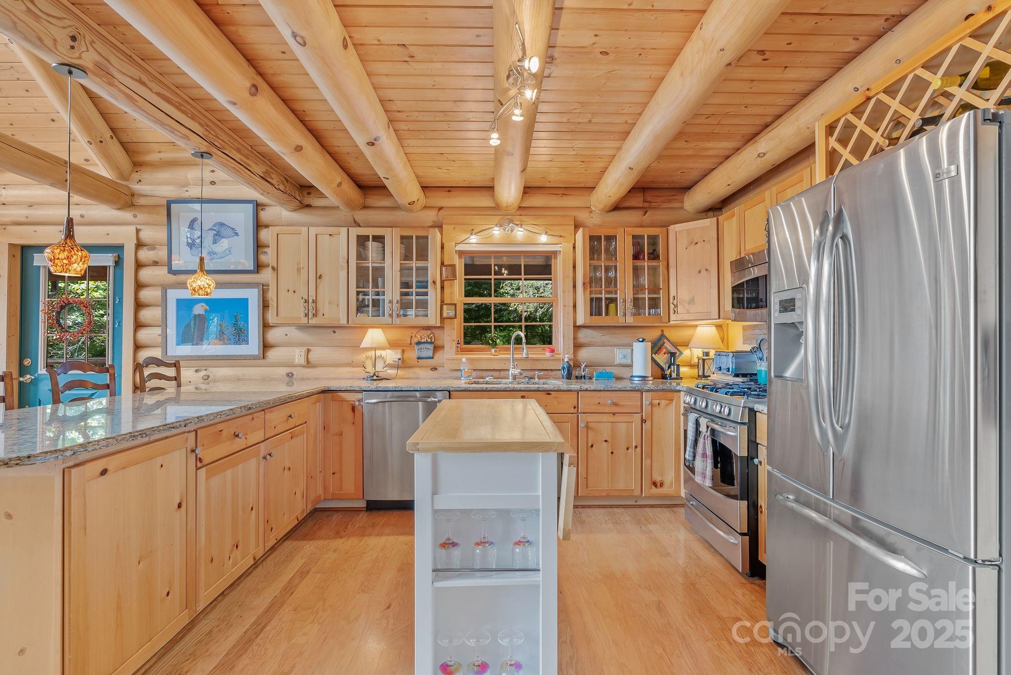 90 Forest Ridge Road Burnsville, NC 28714 - Photo 16 of 47 Gallery Image 16