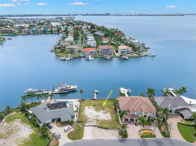 $1,290,000 | 2000 Dolphin Boulevard South, St. Petersburg, FL 33707