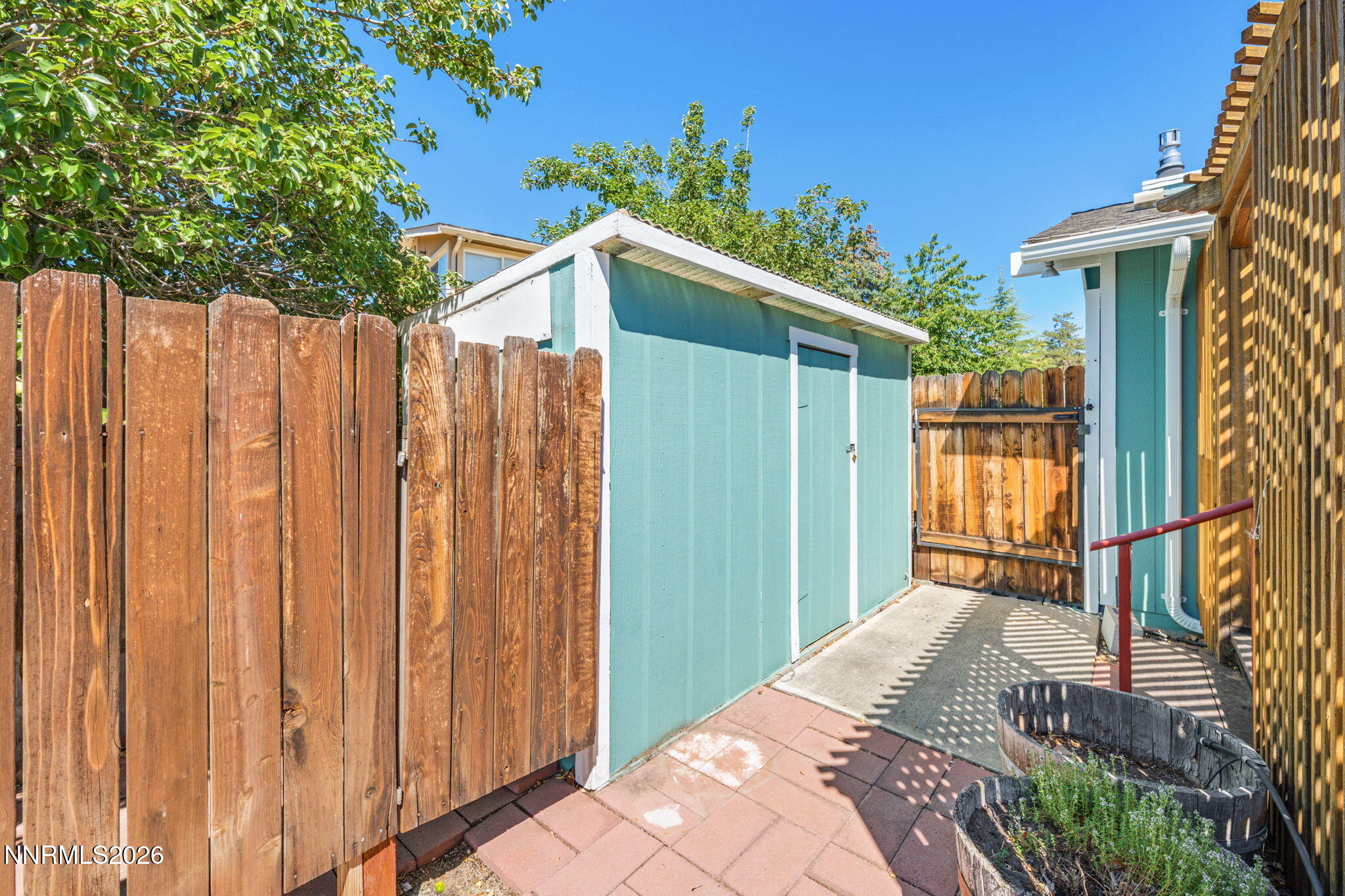 2230 King Edward Drive Reno, NV 89503 - Photo 44 of 51 50-web-or-mls-A7V05217