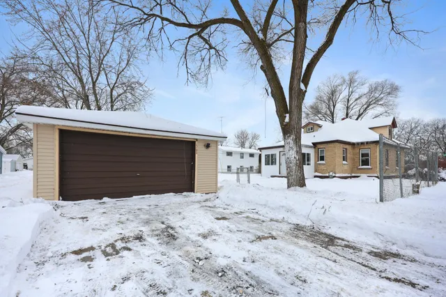 $169,000 | 1102 13th Avenue South, St. Cloud, MN 56301