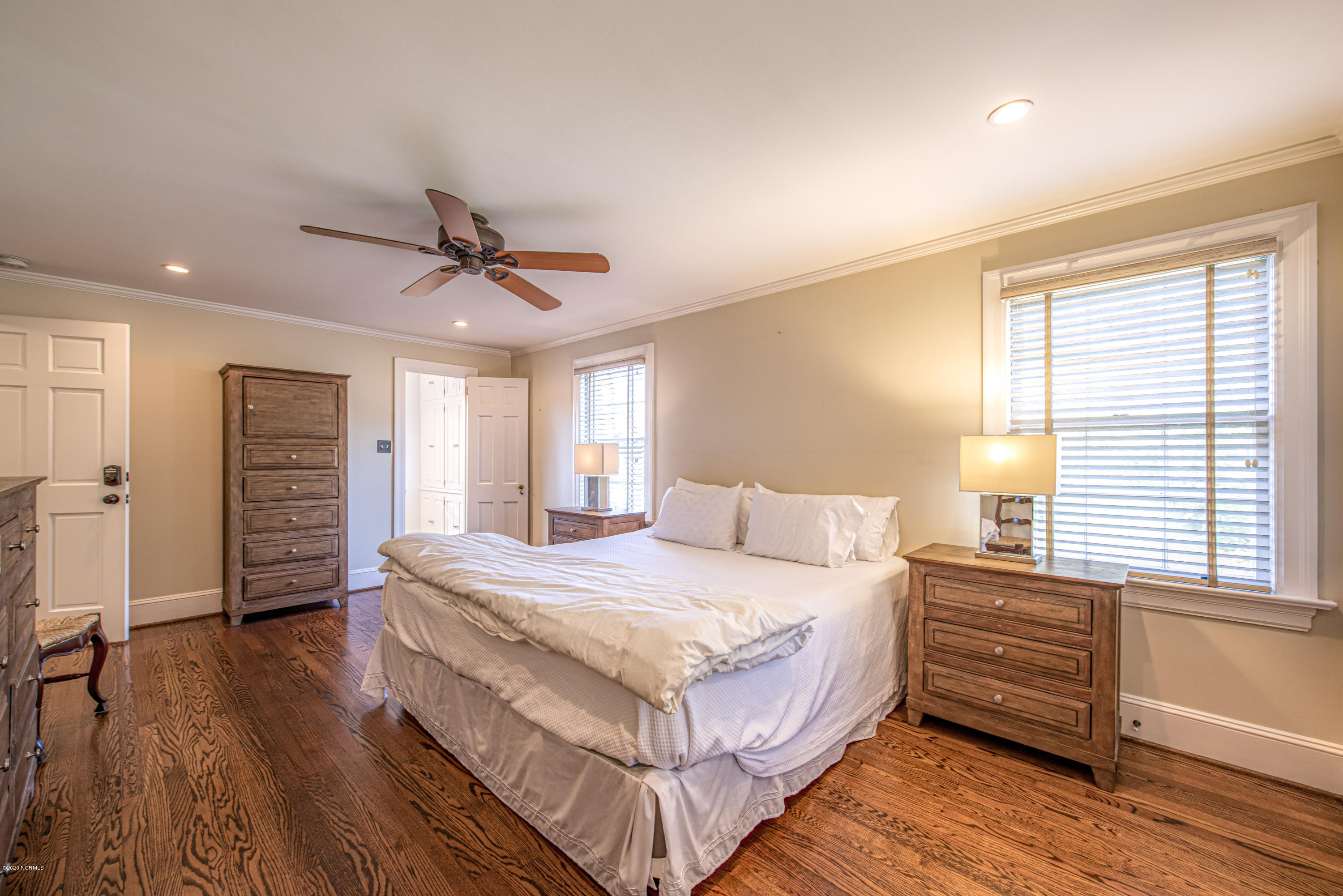 1509 Tryon Road New Bern, NC 28560 - Photo 29 of 43 Upstairs Master