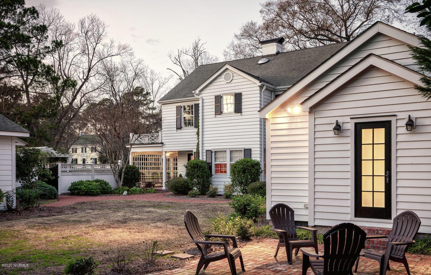 1509 Tryon Road New Bern, NC 28560 - Photo 37 of 43 Backyard