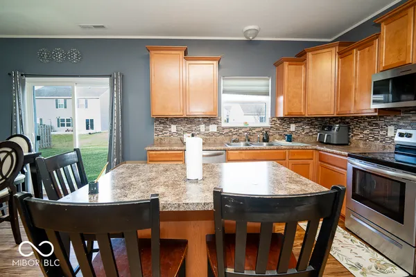 $334,900 | 834 Blue Ash Trail, Greenwood, IN 46143