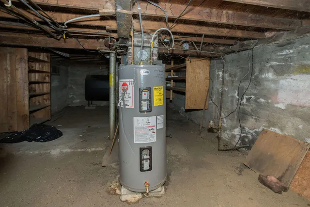 $109,000 | 6 Myrtle Street, Madison, ME 04950